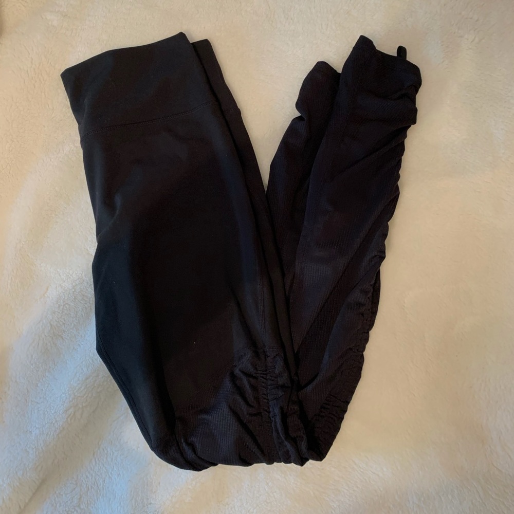 Women’s Ruched/Mesh Leggings